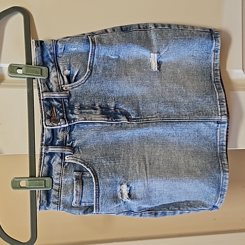 Blue Garage denim skirt, size XS, $15